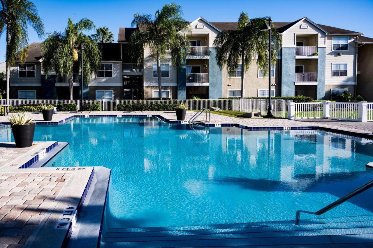 Designed 2Br With Balcony Pool And Gym Bradenton Exterior photo