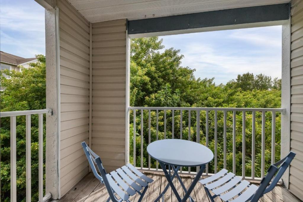 Designed 2Br With Balcony Pool And Gym Bradenton Exterior photo
