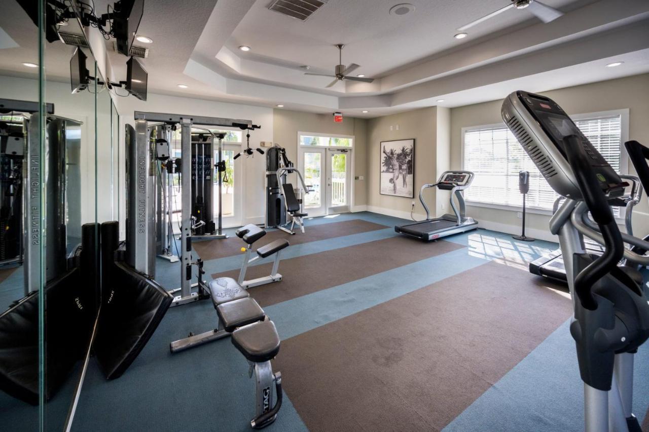 Designed 2Br With Balcony Pool And Gym Bradenton Exterior photo