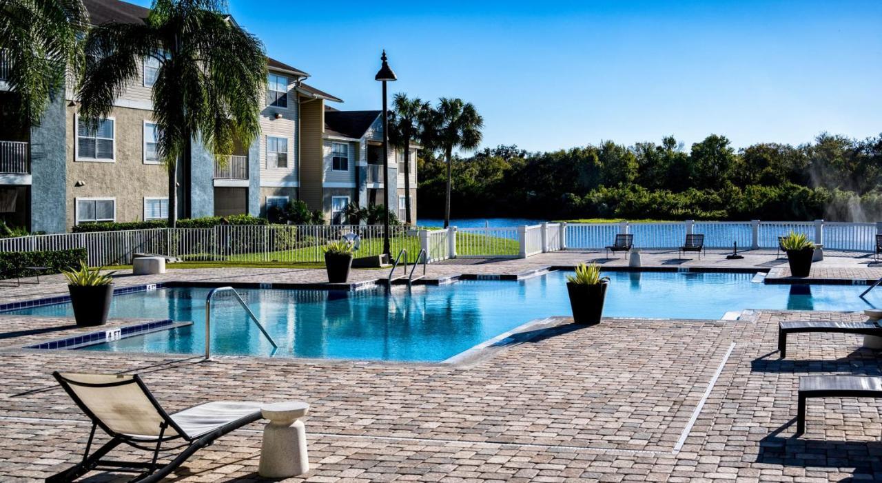 Designed 2Br With Balcony Pool And Gym Bradenton Exterior photo